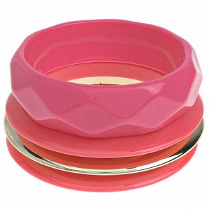 Браслет браслет розовыйМатериал:пластикРазмер:ширина 6.5см., высота 2.3см.