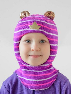 Шапка-шлем Описание и параметры
Шапка-шлем из вязанного трикотажа розового цвета для девочки. Подклад из 100% хлопка. Удлиненная манишка закрывает шею, а утеплитель из холлофайбера в районе ушей сохра