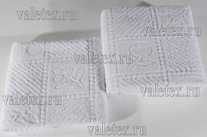 Махровое полотенце в коробочке 30х50