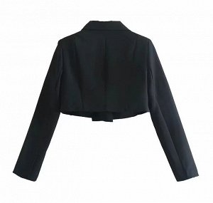 Пиджак чёрный,укороченный