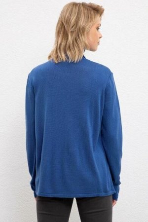 Водолазка Полное описание по ссылке  https://ru.uspoloassn.com/product/women-knitted-jumper-610401-ru.html

Акрил: 100%