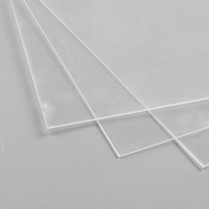 Лист пластика (прозрачный) 30х30 см (набор 3 шт.) 0,7 мм