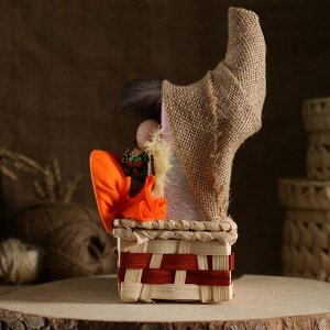 Оберег «Домовичок Андрейка», с самоваром, на сундуке, 20 см, микс