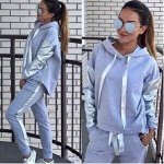 Спортивный костюм