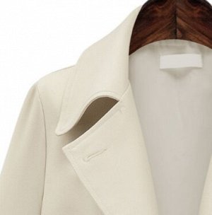 Пальто Оригинальное пальто порадует своим теплом и комфортом, а также гарантирует внимание окружающих.
Состав ткани 40% нейлон, 60% Полиэфирное волокно.