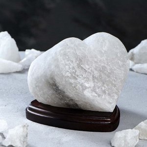 Соляная лампа "Сердце алое", цельный кристалл, 13 см