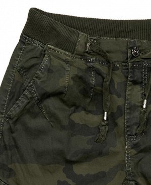 Джинсы Стильные мужские брюки, зауженного кроя с манжетами по низу брючин, изготовлены из плотной качественной х/б ткани с добавлением небольшого количества эластана.
Застегиваются на молнию и пуговиц