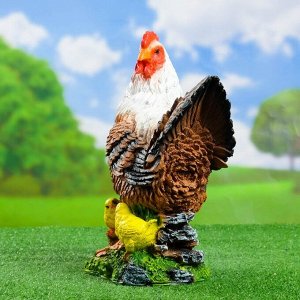 Садовая фигура "Курица с цыплятами" большая 30х17х42см