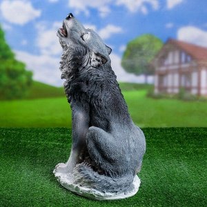 Садовая фигура "Волк" сидит 22*28*50 см