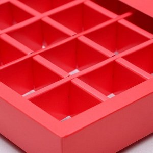 Коробка для конфет 25 шт "Сердце", алая, 22 х 22 х 3,5 см