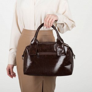 Сумка женская, отдел на молнии, наружный карман, длинный ремень, цвет коричневый