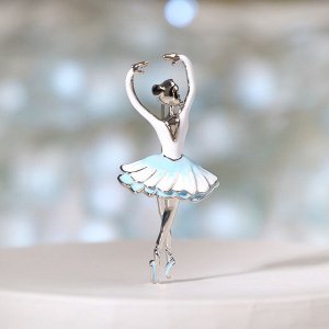 Брошь "Балерина", цвет бело-голубой в серебре
