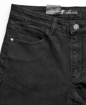Джинсы VEA ZM8273
Классические пятикарманные джинсы прямого кроя с застежкой на молнию и пуговицу.
Состав: 88% - хлопок, 10%-полиэстер, 2% - эластан.
Страна производства: КНР.
Сезон: Демисезонные.