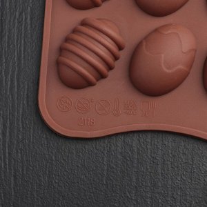 Форма для льда и кондитерских украшений Доляна «Пасхальные яйца», 22?10,5 см, 15 ячеек (3,2?2,5 см), цвет шоколадный