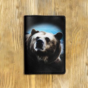 Обложка на паспорт "Взгляд медведя", черная