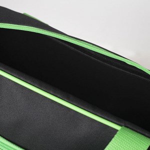 Сумка спортивная, отдел на молнии, наружный карман, цвет чёрный/зелёный