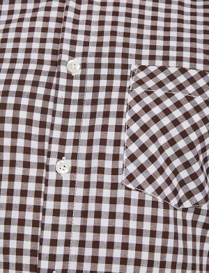 Рубашка Материал: %100  Хлопок Параметры модели: рост: 187 cm, грудь: 97, талия: 80, бедра: 93 Надет размер: M