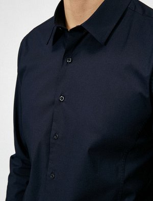 Рубашка Материал: %97  Хлопок, %3 Эластан Параметры модели: рост: 189 cm, грудь: 99, талия: 75, бедра: 99 Надет размер: M