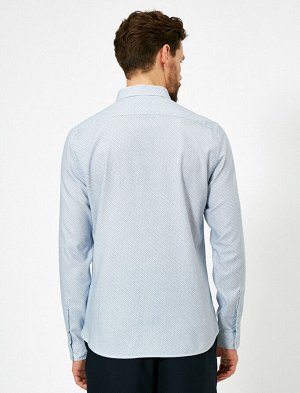 Рубашка Материал: %100  Хлопок Параметры модели: рост: 187 cm, грудь: 97, талия: 80, бедра: 93 Надет размер: M