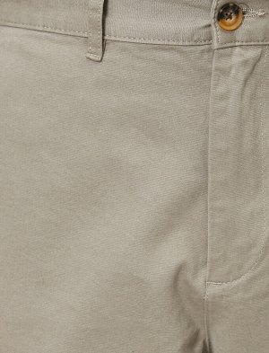 брюки Материал: %100  Хлопок Параметры модели: рост: 188 cm, грудь: 98, талия: 82, бедра: 95  Надет размер: 42