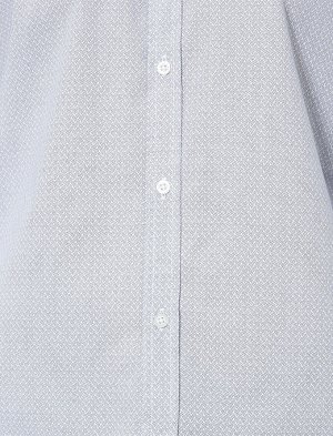 Рубашка Материал: %100  Хлопок Параметры модели: рост: 188 cm, грудь: 99, талия: 75, бедра: 95 Надет размер: L