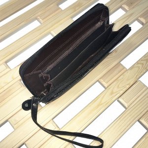Полноразмерный женский кошелек Lucks_Saver из текстурной эко-кожи цвета темный индиго.