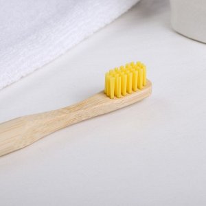 Зубная щётка для детей, бамбук «Желтая», 15 * 2 * 1,5 см