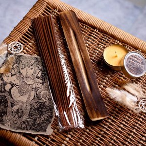 Ароманабор ароматы зодиаков "Стрелец" (20 палочек с деревянной подставкой)