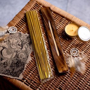 Ароманабор ароматы зодиаков "Водолей" (20 палочек с деревянной подставкой)