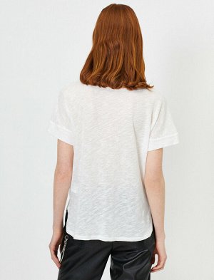 футболки Материал Ana Kumas %90 хлопок | %10 Keten Параметры модели: рост: 180 cm, грудь: 82, талия: 63, бедра: 90 Надет размер: S