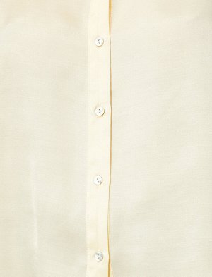 рубашки Материал %57 Вискоз, %43 полиэстер Параметры модели: рост: 178 cm, грудь: 80, талия: 58, бедра: 89 Надет размер: 36