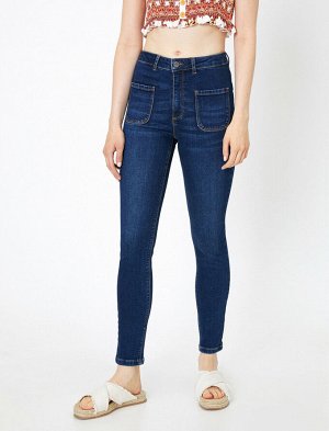 (джинсы) Материал %98 хлопок, %2 эластан Параметры модели: рост: 175 cm, грудь: 84, талия: 61, бедра: 89 Надет размер: 27/32
