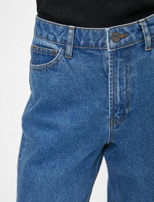 (джинсы) Материал %100 хлопок Параметры модели: рост: 174 cm, грудь: 83, талия: 59, бедра: 88 Надет размер: 27/32