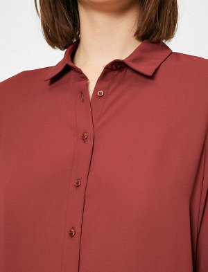 рубашка Материал: %100 Полиэстер Параметры модели: рост: 177 cm, грудь: 88, талия: 61, бедра: 90 Надет размер: 36