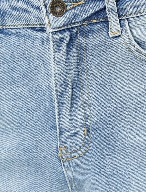 (джинсы) Материал %98 хлопок, %2 эластан Параметры модели: рост: 177 cm, грудь: 86, талия: 60, бедра: 88 Надет размер: 27/32