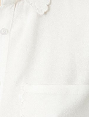 рубашки Материал %100 Вискоз Параметры модели: рост: 175 cm, грудь: 82, талия: 61, бедра: 89 Надет размер: 36