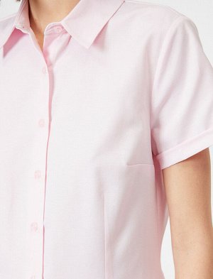 рубашки Материал Параметры модели: рост: 177 cm, грудь: 86, талия: 60, бедра: 88 Надет размер: 36