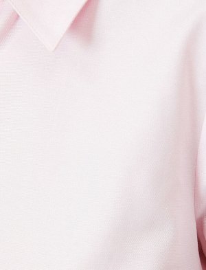 рубашки Материал Параметры модели: рост: 177 cm, грудь: 86, талия: 60, бедра: 88 Надет размер: 36