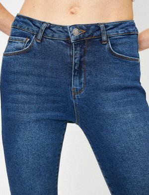 (джинсы) Материал %99 хлопок, %1 эластан Параметры модели: рост: 180 cm, грудь: 75, талия: 63, бедра: 91 Надет размер: 27/32