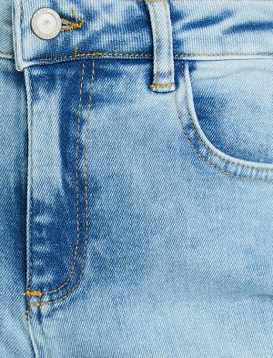 (джинсы) Материал %99 хлопок, %1 Spandeks Параметры модели: рост: 177 cm, грудь: 86, талия: 60, бедра: 88 Надет размер: 27/32