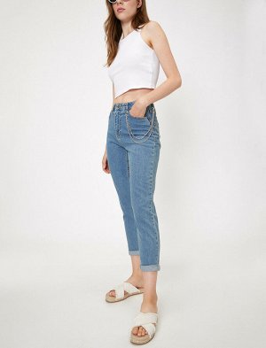 (джинсы) Материал %100 хлопок Параметры модели: рост: 176 cm, грудь: 80, талия: 60, бедра: 89 Надет размер: 27/32