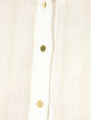 рубашки Материал %96 Вискоз, %4 Metal Параметры модели: рост: 177 cm, грудь: 88, талия: 61, бедра: 90 Надет размер: 36