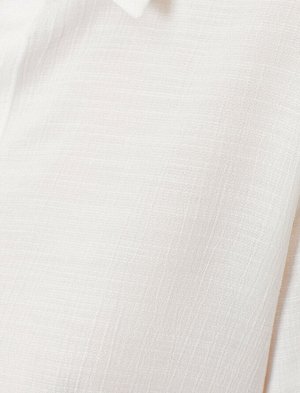 рубашки Материал %69 Вискоз, %31 полиэстер Параметры модели: рост: 177 cm, грудь: 86, талия: 60, бедра: 88 Надет размер: 36