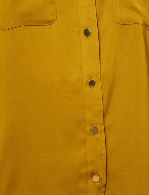 рубашки Материал %100 полиэстер Параметры модели: рост: 177 cm, грудь: 86, талия: 60, бедра: 88 Надет размер: 36