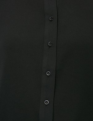 рубашки Материал Ana Kumas %97 полиэстер | %3 эластан Параметры модели: рост: 176 cm, грудь: 84, талия: 60, бедра: 90 Надет размер: 36