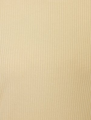 футболки Материал %95 Вискоз, %5 эластан Параметры модели: рост: 177 cm, грудь: 86, талия: 60, бедра: 88 Надет размер: S