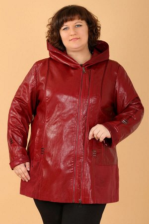 Куртка женская с капюшоном бордовая