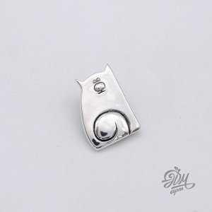 Брошь "Кот хвост улиткой большой"