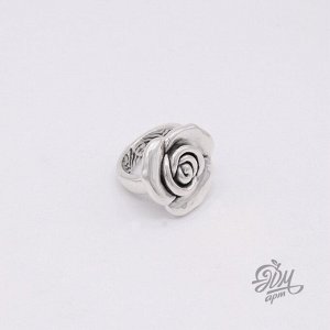 Кольцо "Элегантная плоская роза"