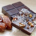 Шоколад горький &quot;&quot;Финик и кунжут&quot;&quot;
